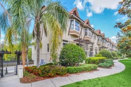 Enchanted Garden Townhouses 1 Mile to Disney World