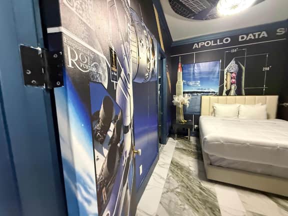 20BR Mission to Mars Extreme Private Attraction